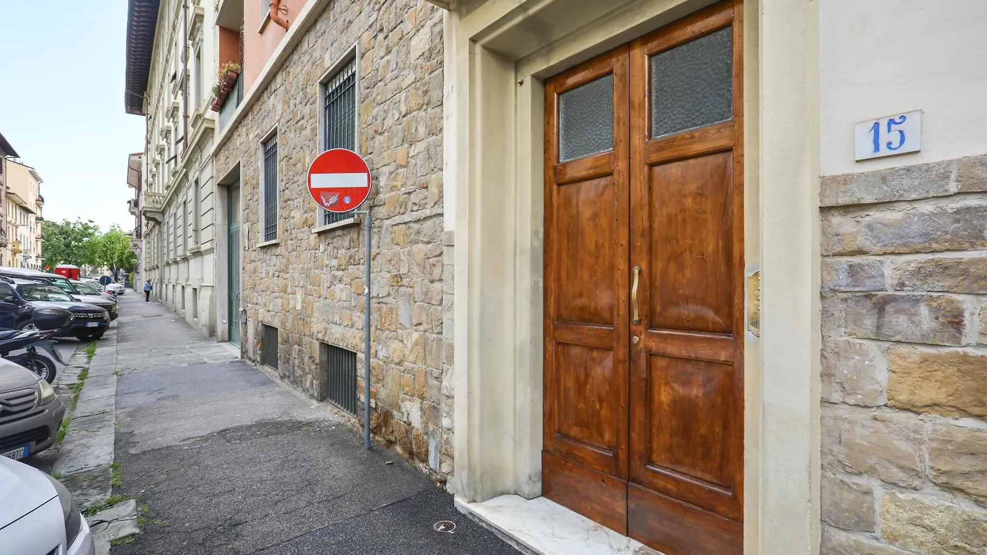 Spacious 3 Bedroom Apartment Florencie